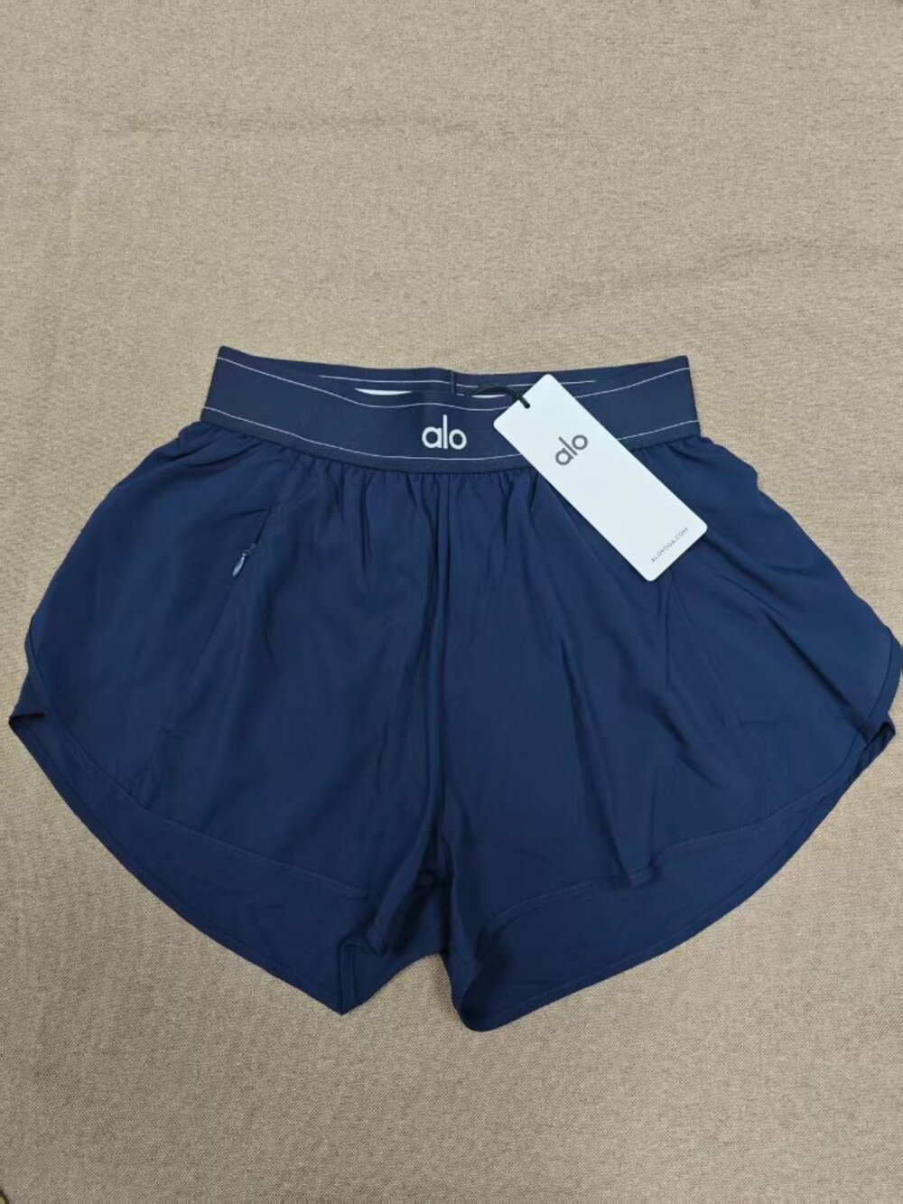 Brand New ALO Yoga 🤗 Navy Match Point Shorts 🧘 Chic Athleisure